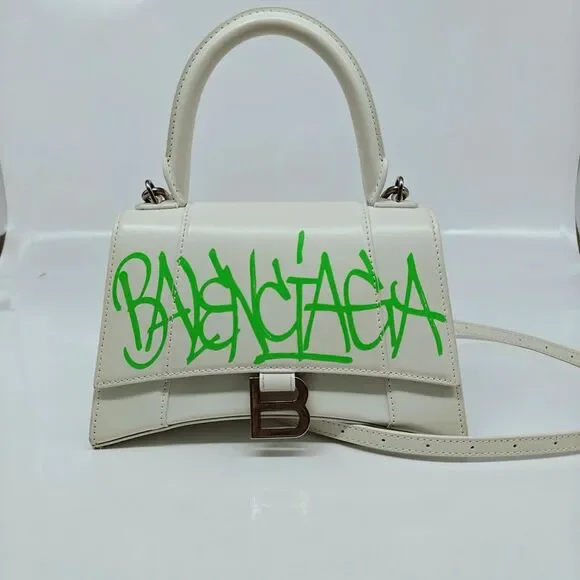 Balenciaga Women Pre-Loved Bag Very Good Condition - Picture 1 of 9